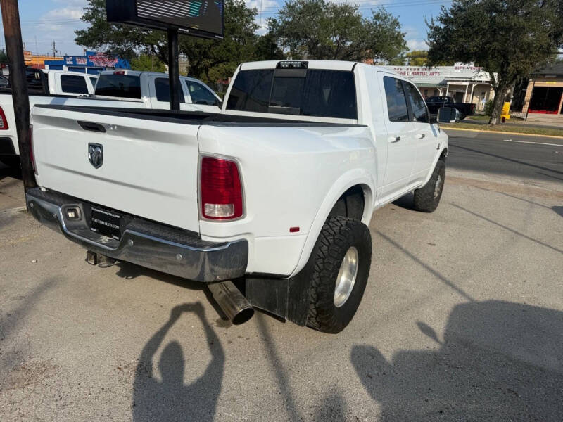 2017 RAM 3500 Laramie