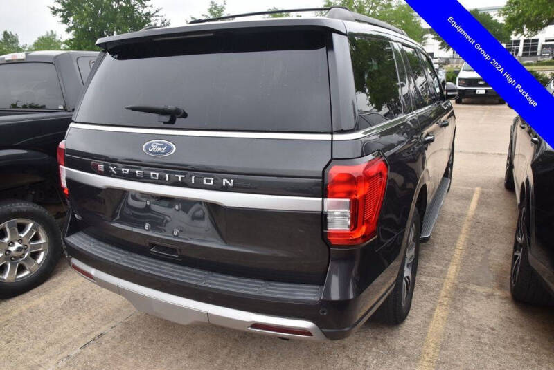2022 Ford Expedition XLT