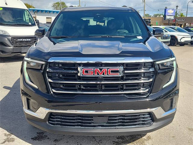 2024 GMC Acadia Elevation