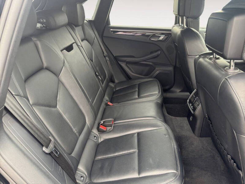 2024 Porsche Macan
