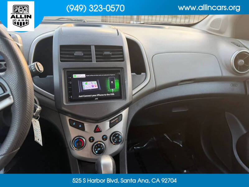 2013 Chevrolet Sonic LT Auto
