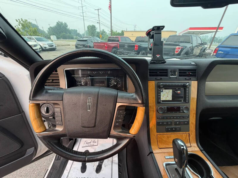 2014 Lincoln Navigator L