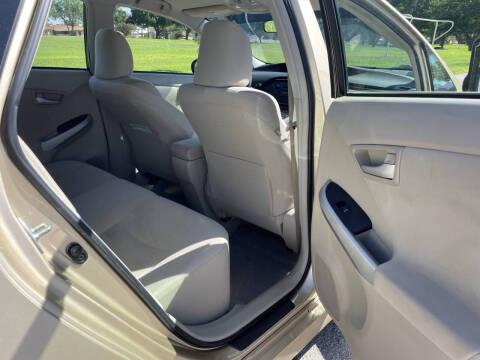 2011 Toyota Prius Two