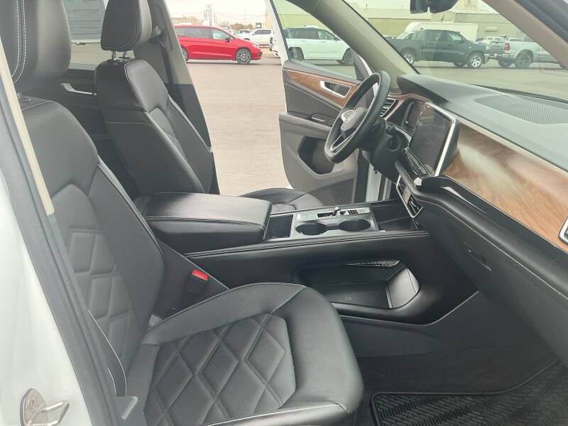 2024 Volkswagen Atlas SE 4Motion