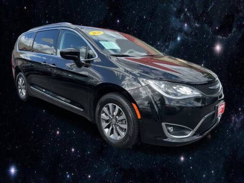 2020 Chrysler Pacifica Touring L Plus
