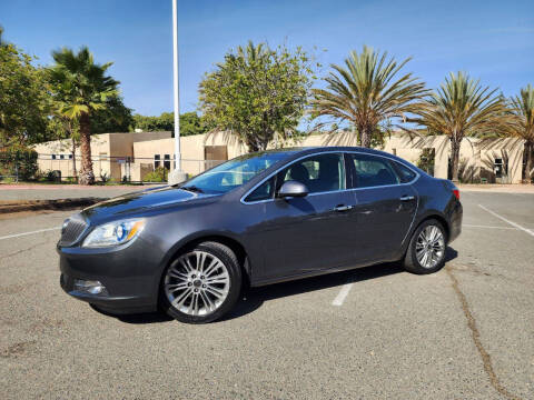 2012 Buick Verano Leather Group