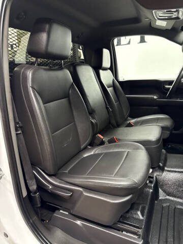 2021 Chevrolet Silverado 3500HD CC