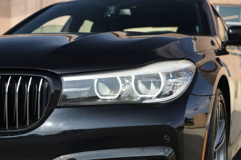 2018 BMW 7 Series 740i