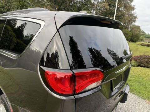 2017 Chrysler Pacifica