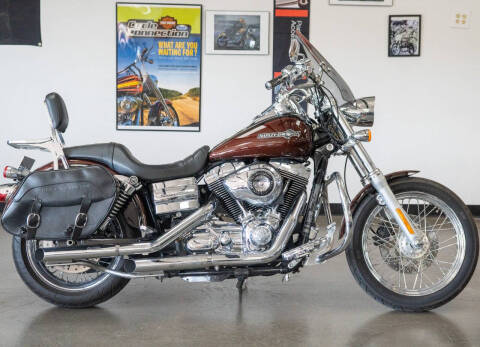 2011 Harley-Davidson Super Glide Custom