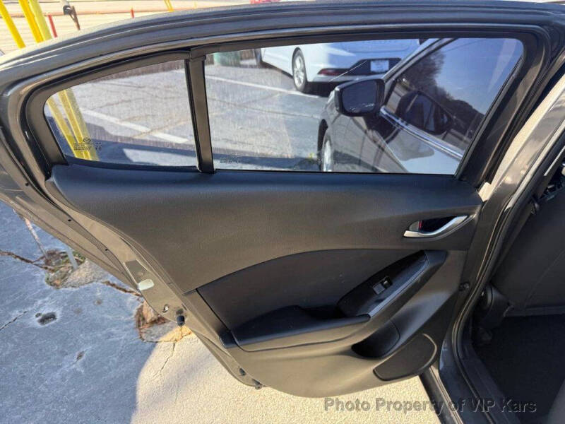 2017 Mazda MAZDA3 Sport