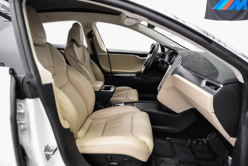 2017 Tesla Model S 90D
