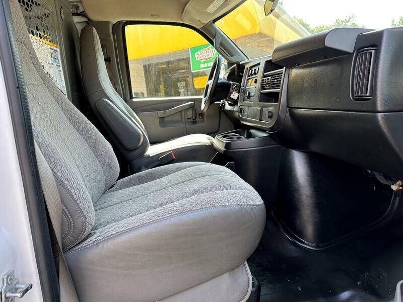 2016 Chevrolet Express 2500