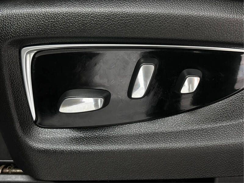 2020 Cadillac Escalade ESV Premium Luxury