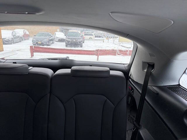 2020 Audi Q7 quattro Premium Plus 55 TFSI