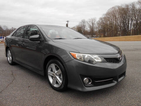 2014 Toyota Camry SE