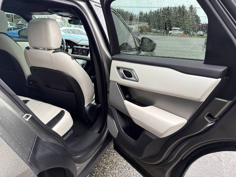 2018 Land Rover Range Rover Velar P250 R-Dynamic SE