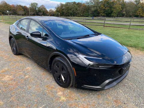 2025 Toyota Prius LE