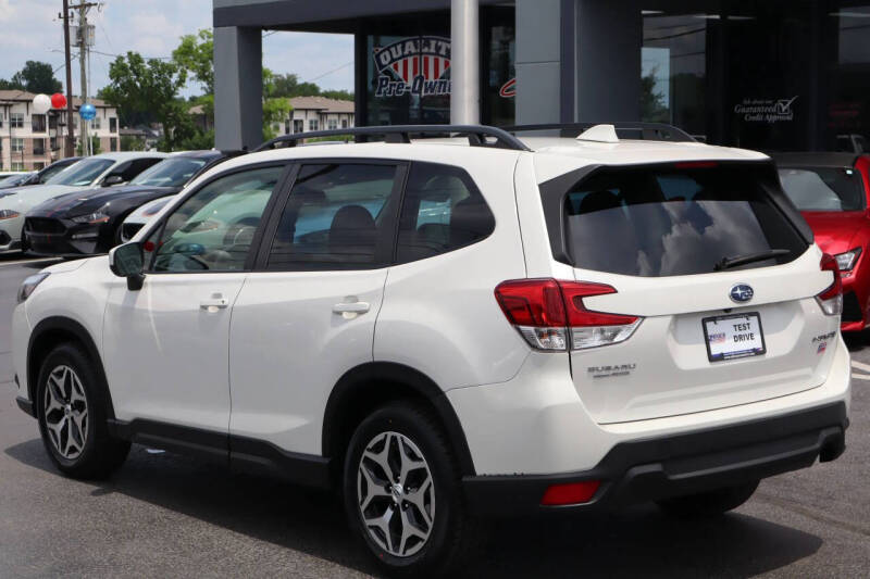 2023 Subaru Forester Premium