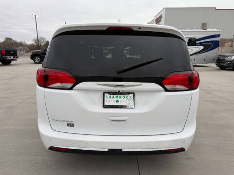 2020 Chrysler Pacifica Touring L 35th Anniversary