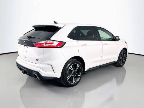 2022 Ford Edge ST