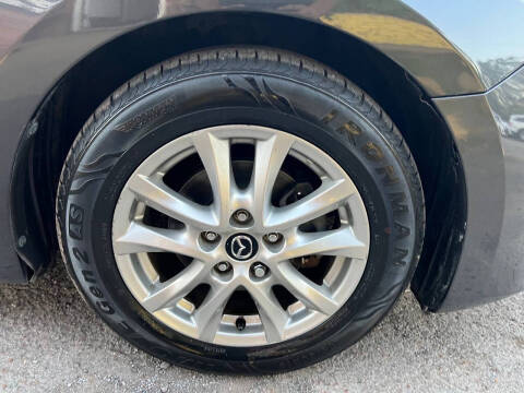 2015 Mazda MAZDA3 i Touring