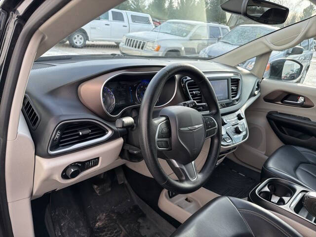 2020 Chrysler Voyager LXi