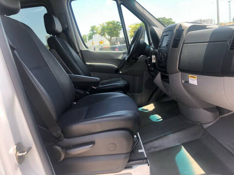 2014 Mercedes-Benz Sprinter 2500