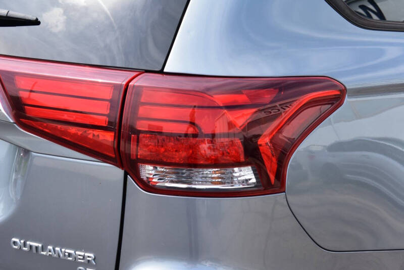 2018 Mitsubishi Outlander SE