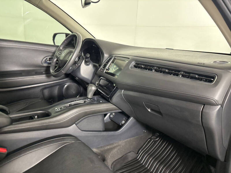 2022 Honda HR-V EX-L