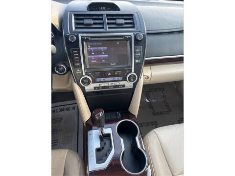 2014 Toyota Camry XLE V6