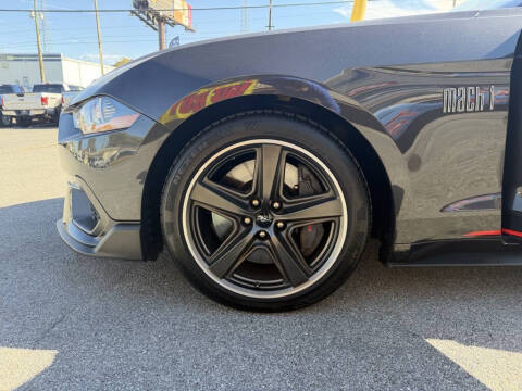 2022 Ford Mustang Mach 1