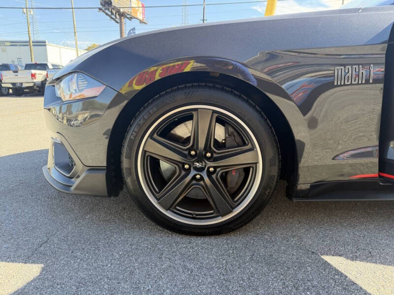 2022 Ford Mustang Mach 1