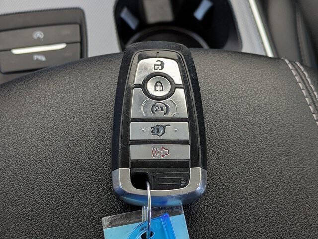 2021 Ford Edge Titanium