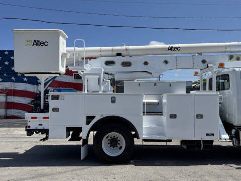2017 International DuraStar 4300