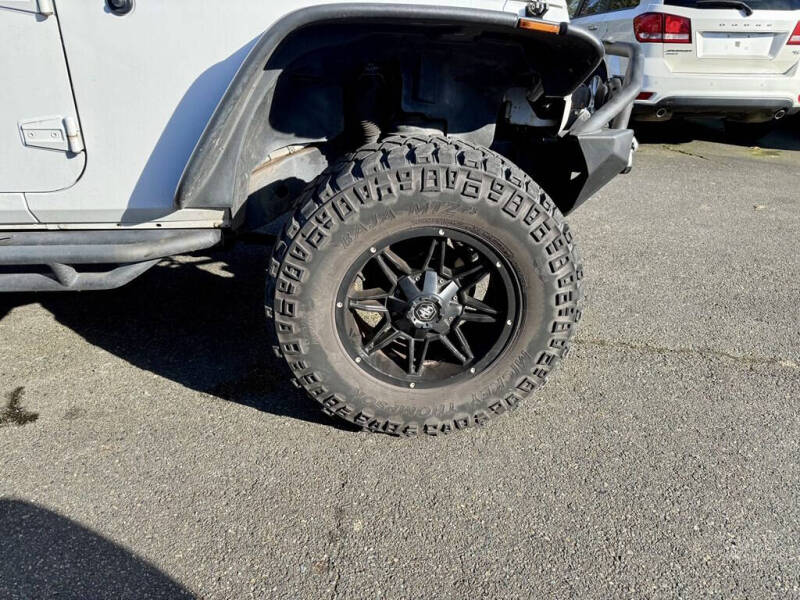 2012 Jeep Wrangler Unlimited Sahara