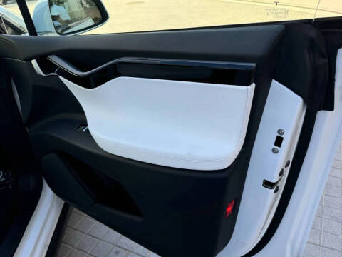 2019 Tesla Model X 75D