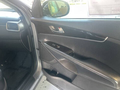 2019 Kia Sorento S V6