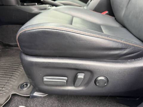 2017 Toyota RAV4 Hybrid SE