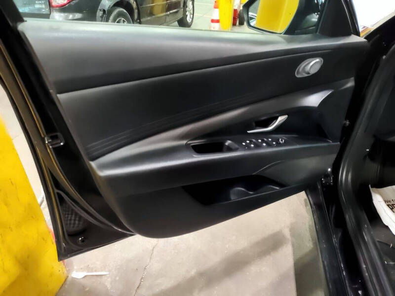 2023 Hyundai Elantra