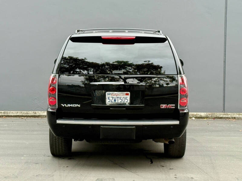 2007 GMC Yukon Denali