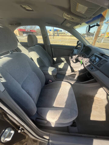 2003 Toyota Camry LE V6