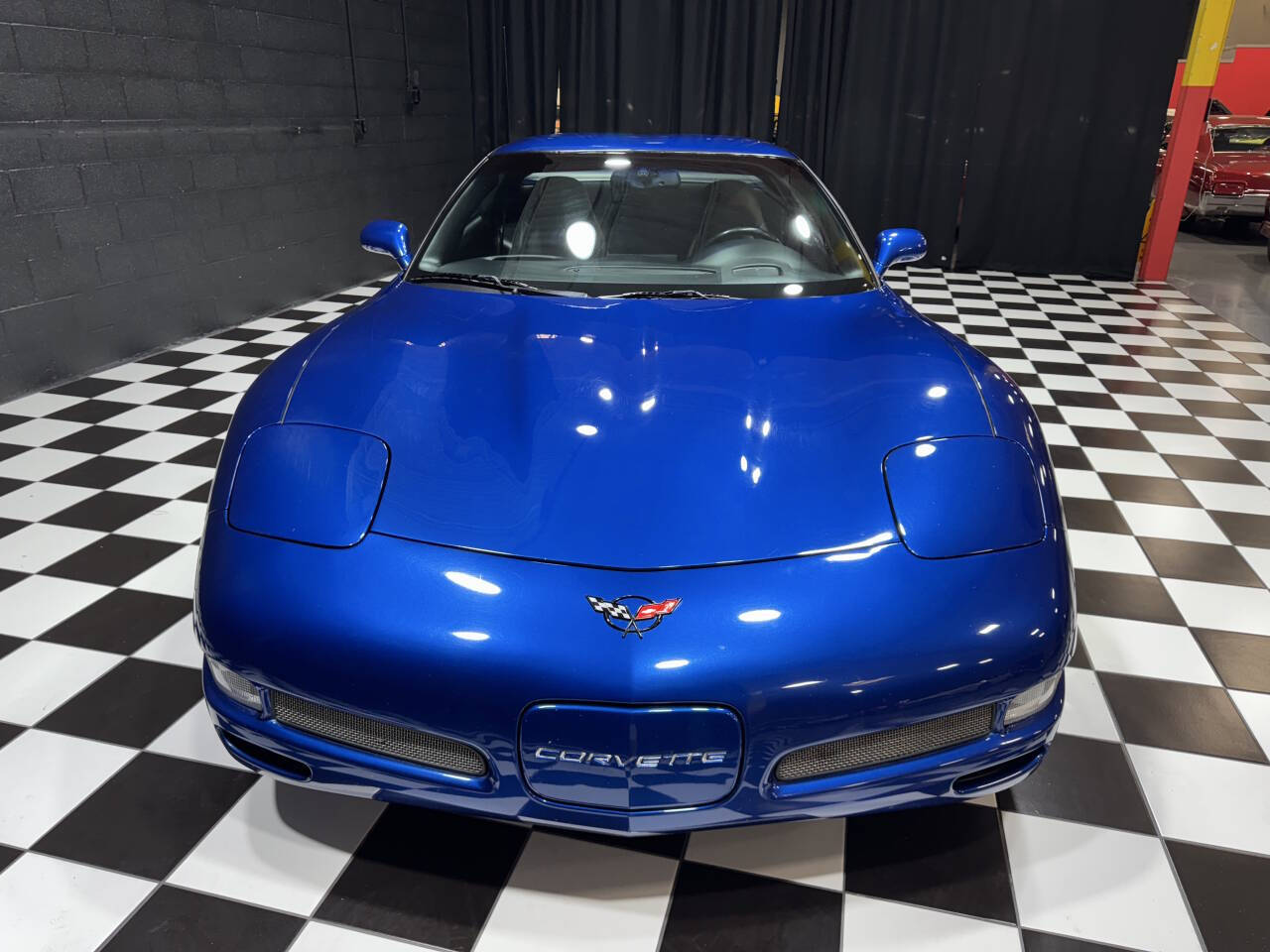 2002 Chevrolet Corvette 11
