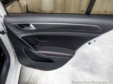 2019 Volkswagen Golf GTI S