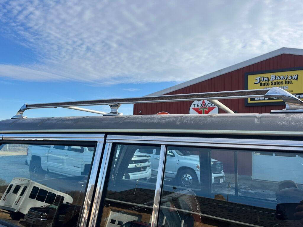 1989 Jeep Grand Wagoneer 60