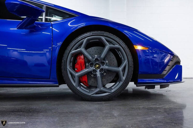 2023 Lamborghini Huracan Tecnica