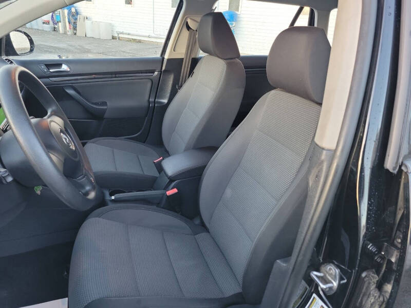 2012 Volkswagen Jetta SportWagen S PZEV