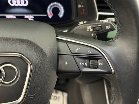 2022 Audi Q7 quattro Premium Plus 55 TFSI