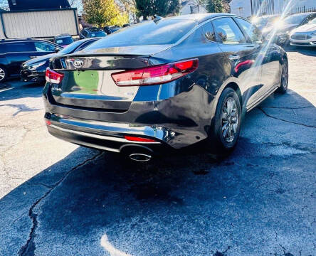 2017 Kia Optima LX Turbo
