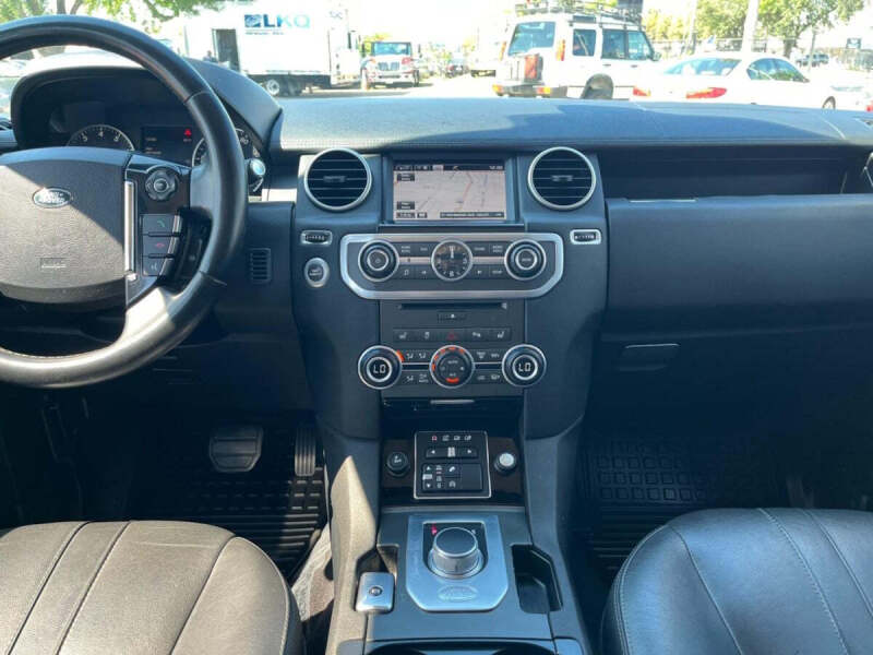 2016 Land Rover LR4 HSE